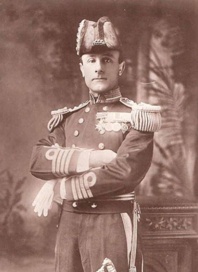 约翰·杰利科上将,缺乏政治头脑,曾因日德兰海战军功任海军大臣,但