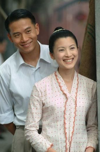 在新加坡大红大紫的中国艺人,因为爱国,拒绝加入新加坡国籍|戚玉武