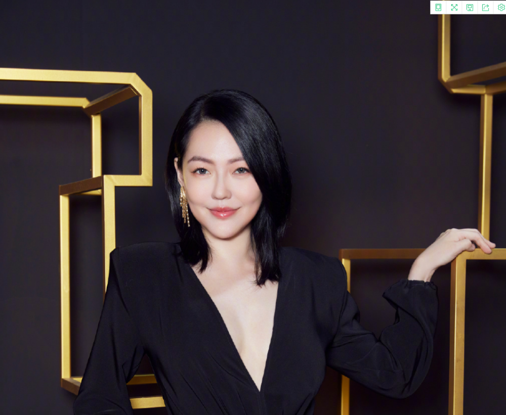 继风波后,小s低调在ins发文,感谢这一品牌并未跟她解约