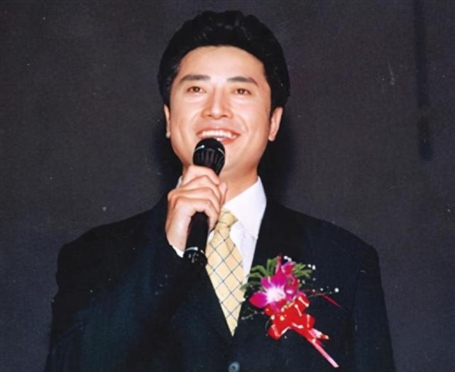 前央视主持一哥张政莫名消失13年之久如今竟然成为了高官