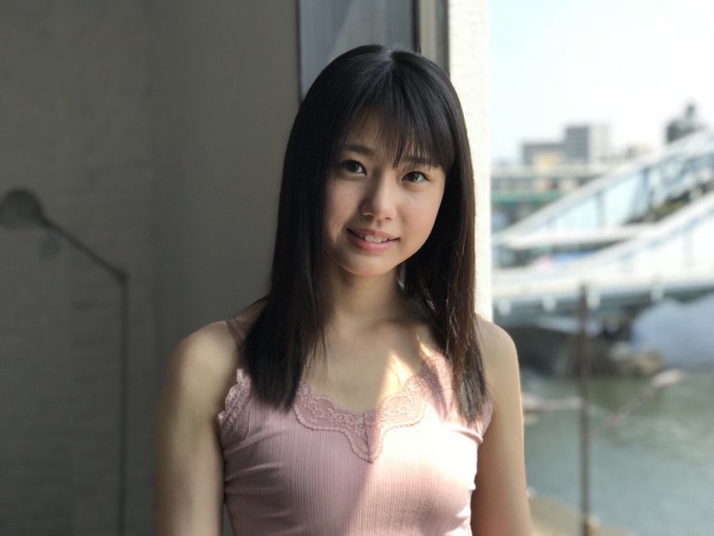 stu48泷野由美子不动的王牌首次公开第一本写真集