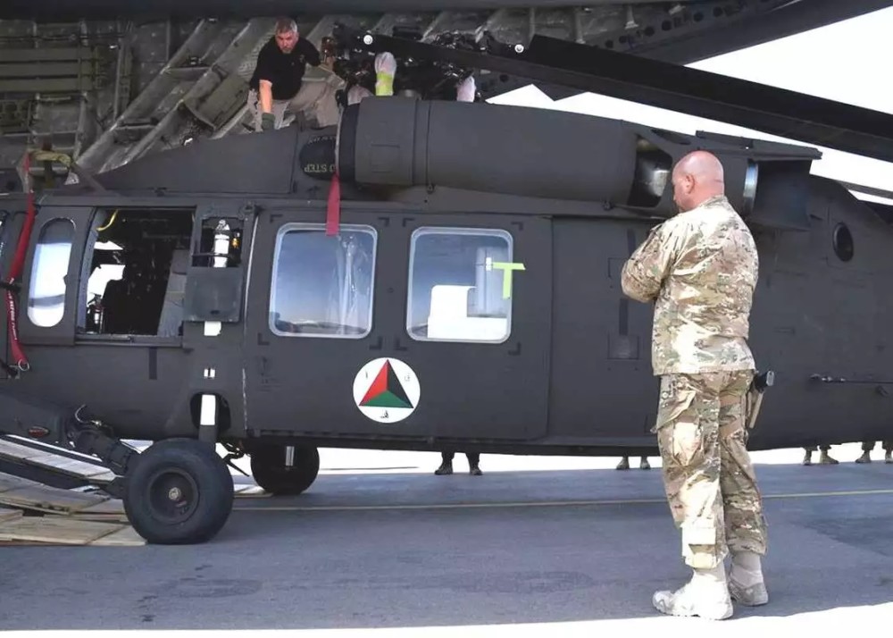 卫星图来了阿富汗空军集体出逃战机一排排会还给塔利班吗