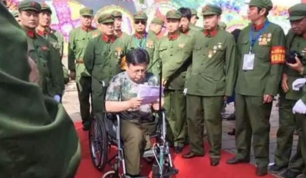 当年家喻户晓的战斗英雄徐良现状如何?