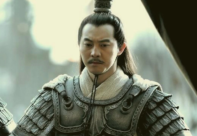 小乔初嫁周瑜早逝孙策遇刺大乔守寡大乔和小乔何去何从