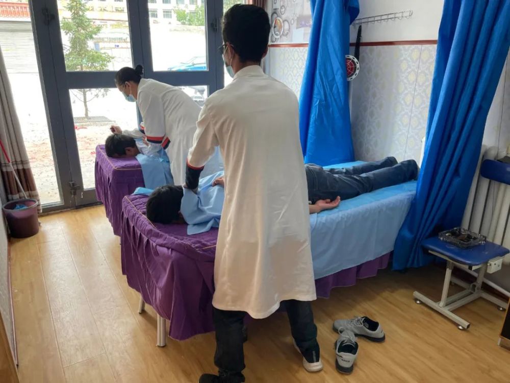 喜讯丨夏河首家残疾人自主创业盲人按摩店正式开业运营