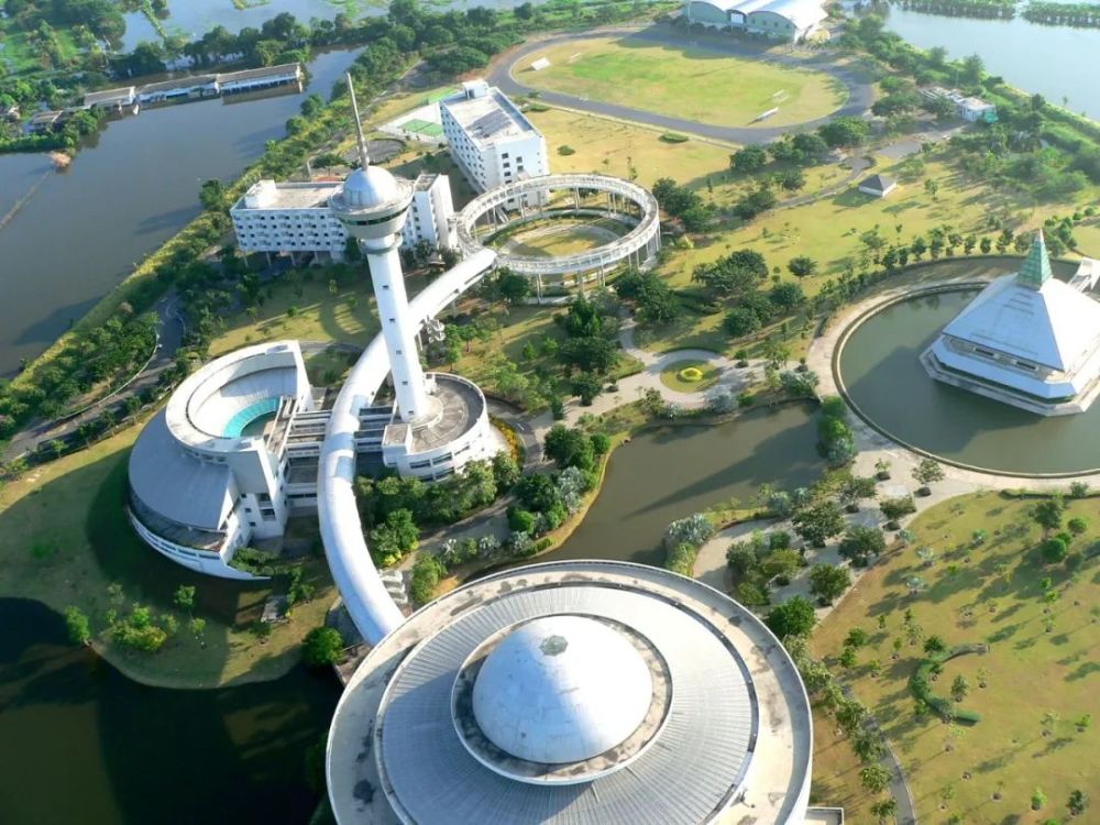 welcome西那瓦国际大学