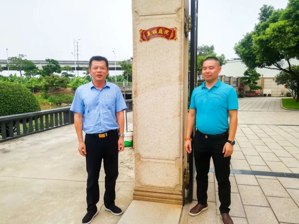 "美丽庭院"——杨茶心家杨厝村的林惠卿家给人一种清新的感觉,庭院内