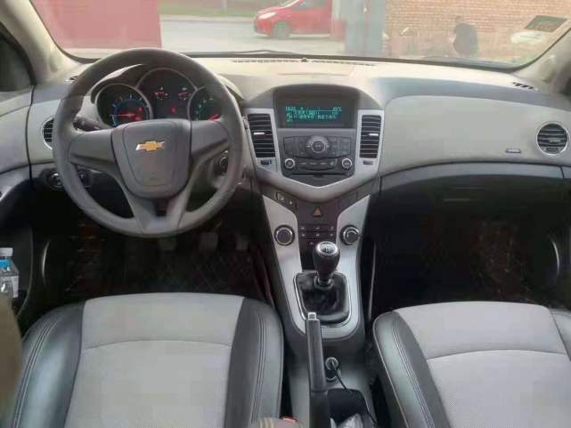 13年雪佛兰科鲁兹,1.6手动天窗