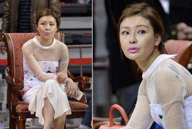 她是易建联的老板娘,身价超40亿,后背纹身很精致,40岁风采依旧