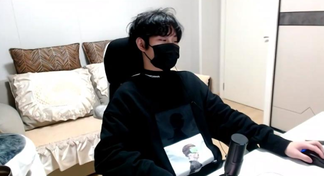 竞争激烈的程度,从最近的三个赛季来看,虎牙微凉的实力绝对是无人能比
