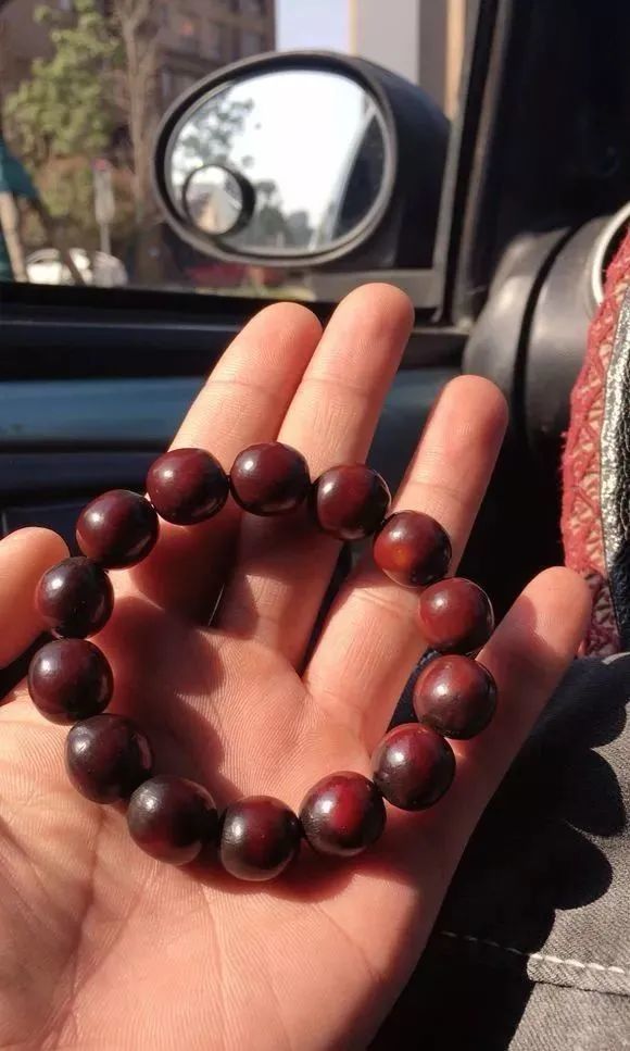 想玩点不一样的这6种小众手串值得一试