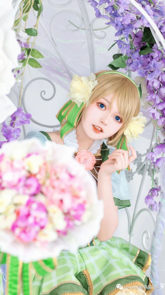 cos:群星闪耀梦想应援小泉花阳cos正片@黑猫猫