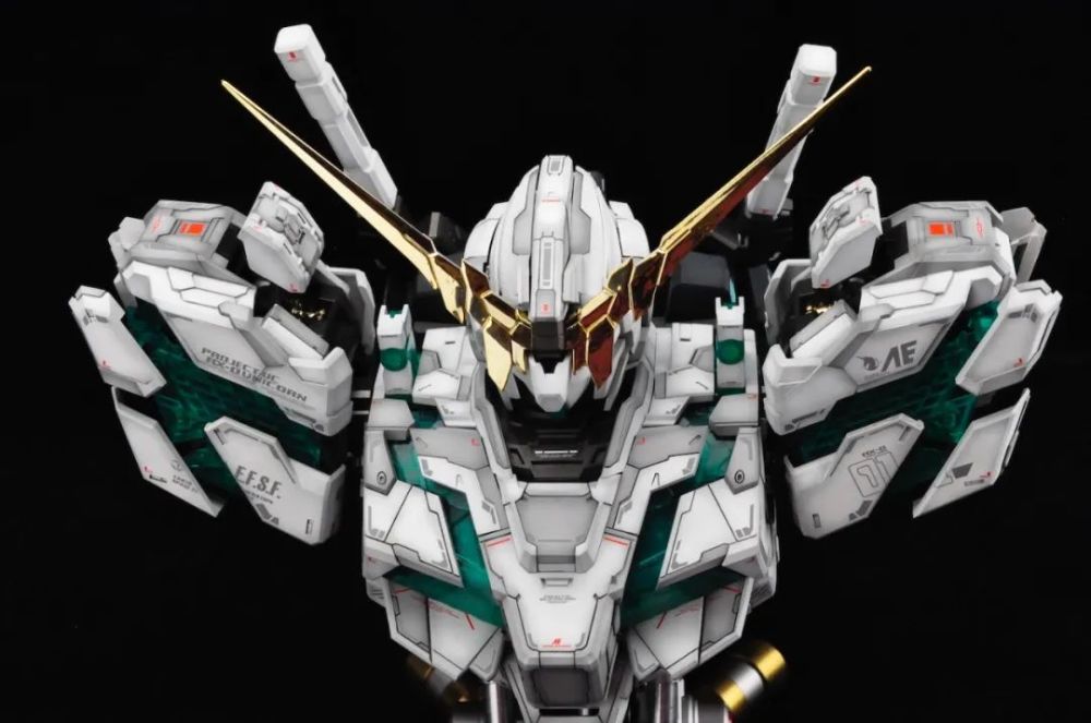 五星精选亿辉1比35独角兽胸像