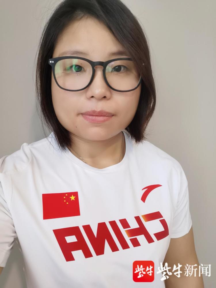 胡丹丹除了上述三位乒乓球选手外,另外一位运动员将参加女子举重项目