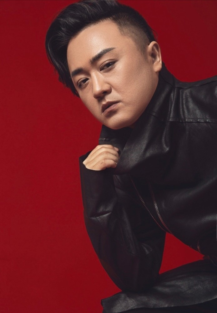 6月14日,在《还珠格格》中饰演"小凳子"这个角色的演员薛亦伦引起了