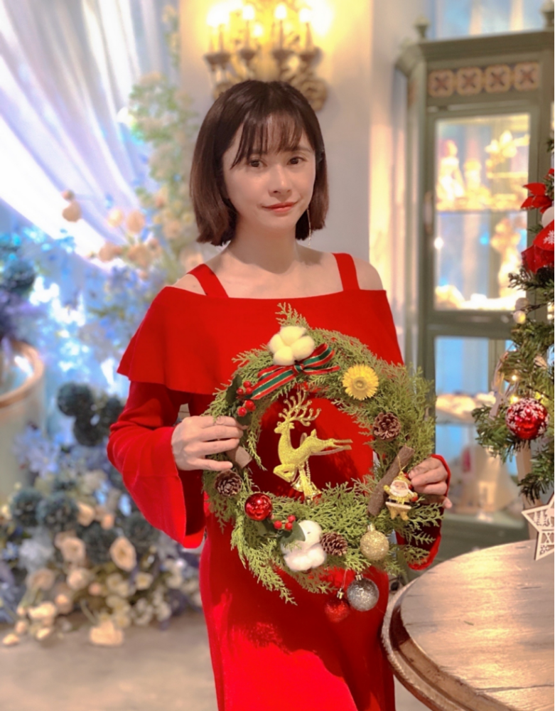 “最美钟灵”何美钿，曾是体操冠军，与吴彦祖传绯闻，今46岁未婚