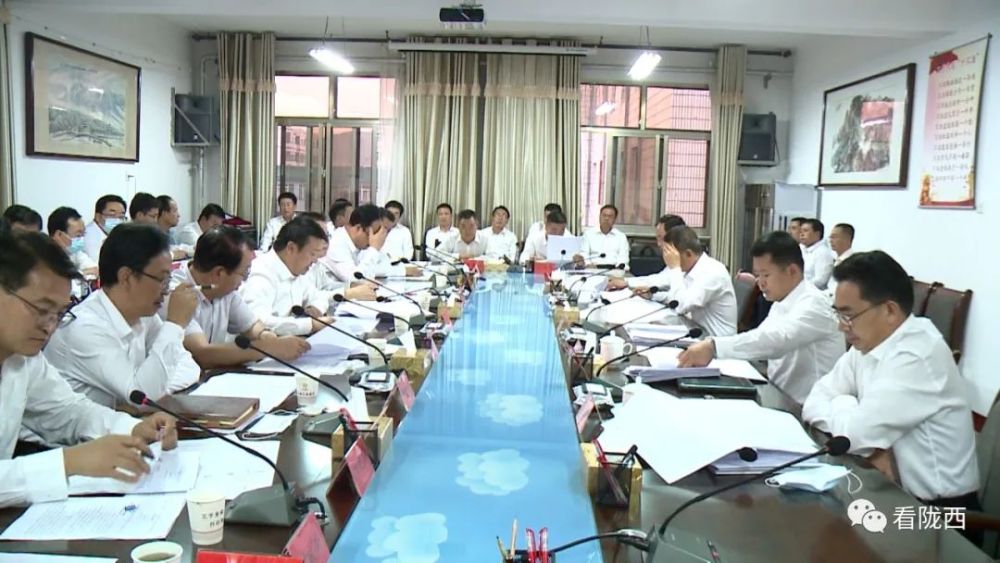 8月19日,县委常委,副县长李珍主持召开全县项目建设,项目谋划及第三