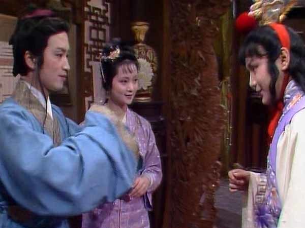 红楼梦里的姐弟恋薛蝌邢岫烟谁大谁小事关常保永全