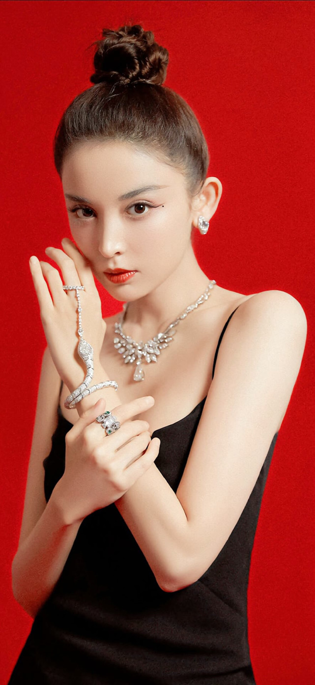 明星集|古力娜扎