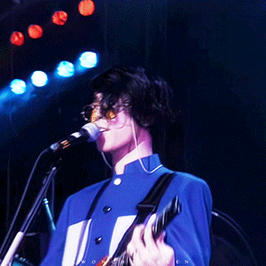 黄贯中旧照曝光昔日清纯如今沧桑不改心中温柔朱茵真会挑