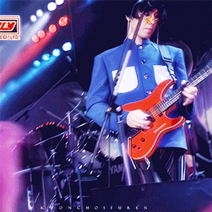 黄贯中翻红后被曝住村中破屋自己种菜摇滚老炮的浪漫与温柔我自愧不如