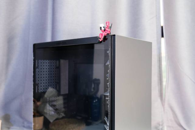 兴趣使然就该选侧透-九州风神魔方110机箱体验