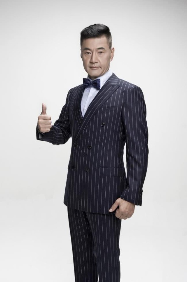 拍天龙八部不惧先入为主这是于荣光导演生涯的打虎上山