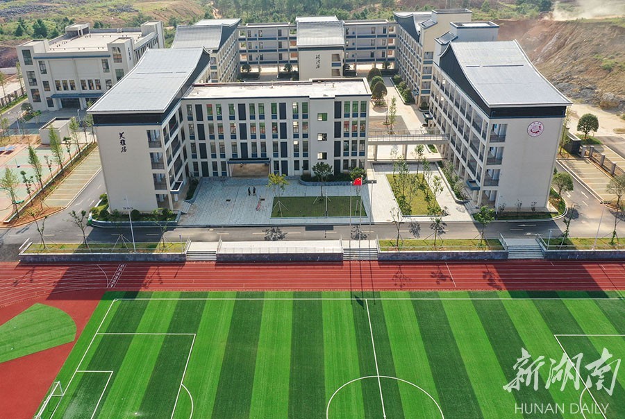 8月20日,即将投入使用的道县西洲芙蓉学校.