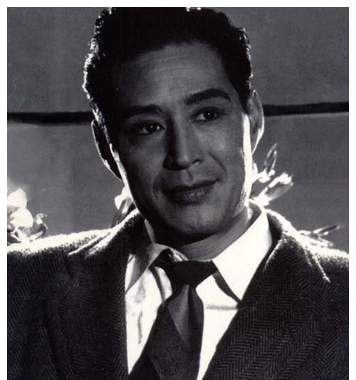 此人是民国第一美男,娶两位妻子都是国色,却因一事遗憾而终