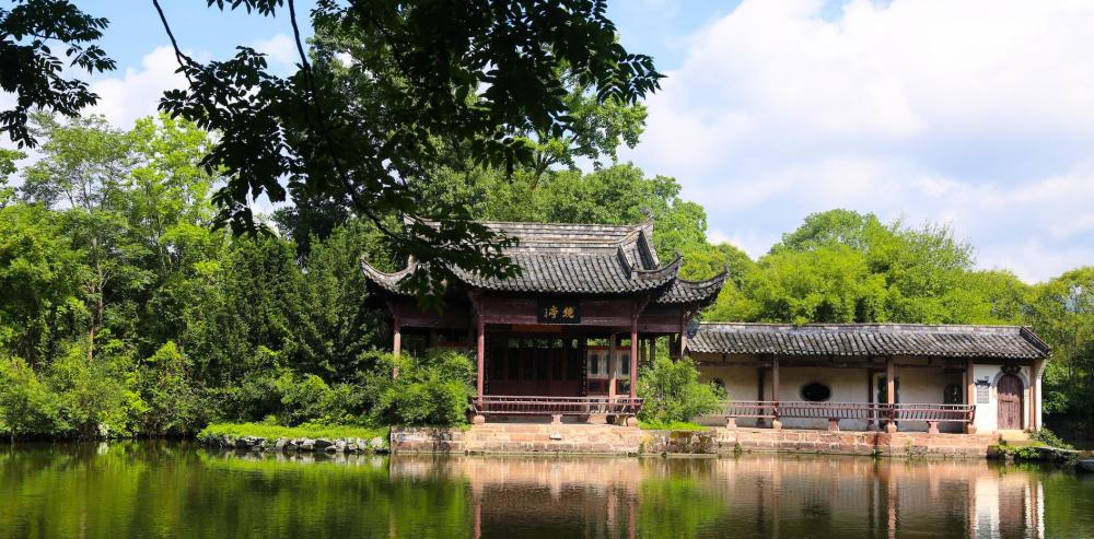 皖南最冷门徽派古村落,堪称一座园林式古建筑物馆,却鲜为人知