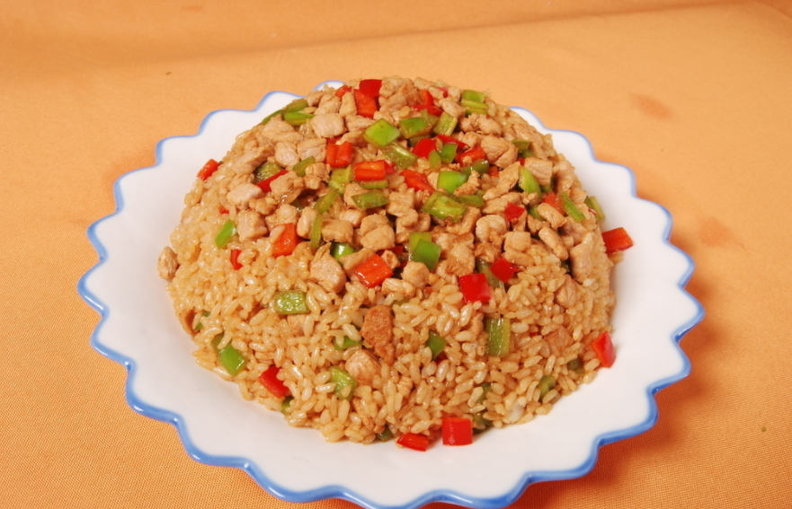 米饭的n种做法—第206课:鸡丁炒饭_腾讯新闻