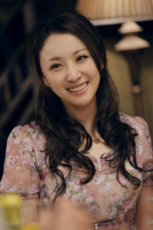 她老公徐箭是我的童年男神,军艺出身.