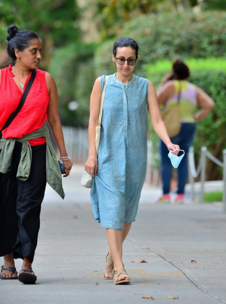 阿富汗总统女儿现身纽约表示非常担心阿富汗的家人朋友和同事