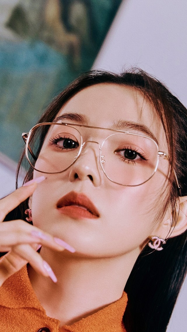 裴珠泫时隔10个月更新ins,职场霸凌影响大,30岁还是南韩颜霸吗