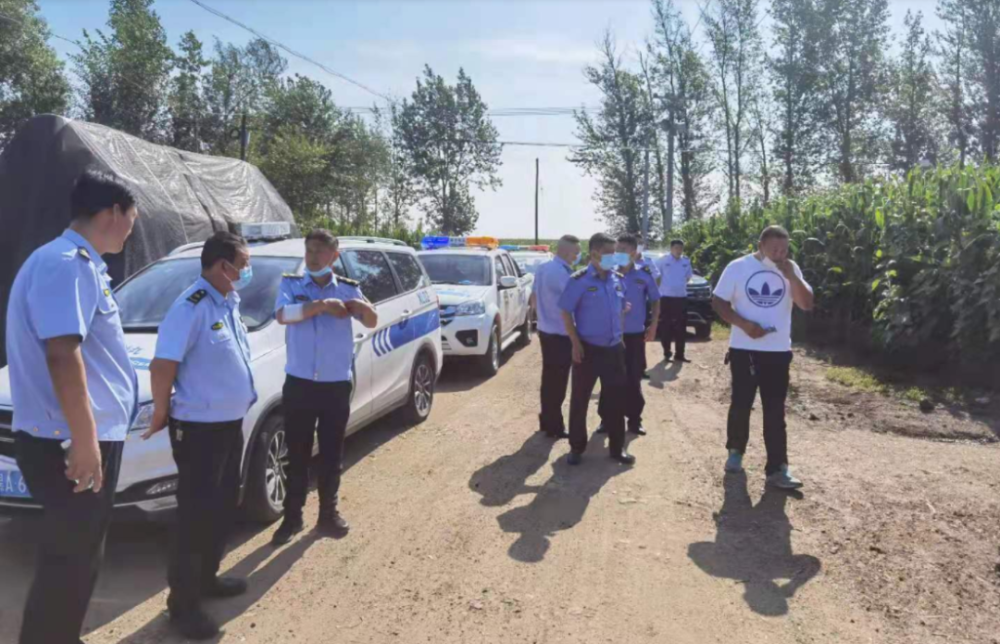 巴彦县兴隆镇开展乡村粪污排放综合排查工作