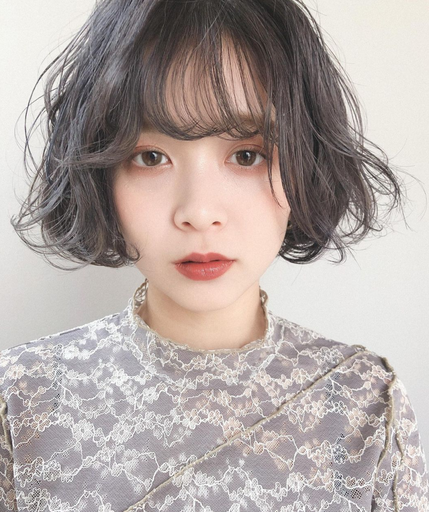 俏皮可爱的日系短发造型