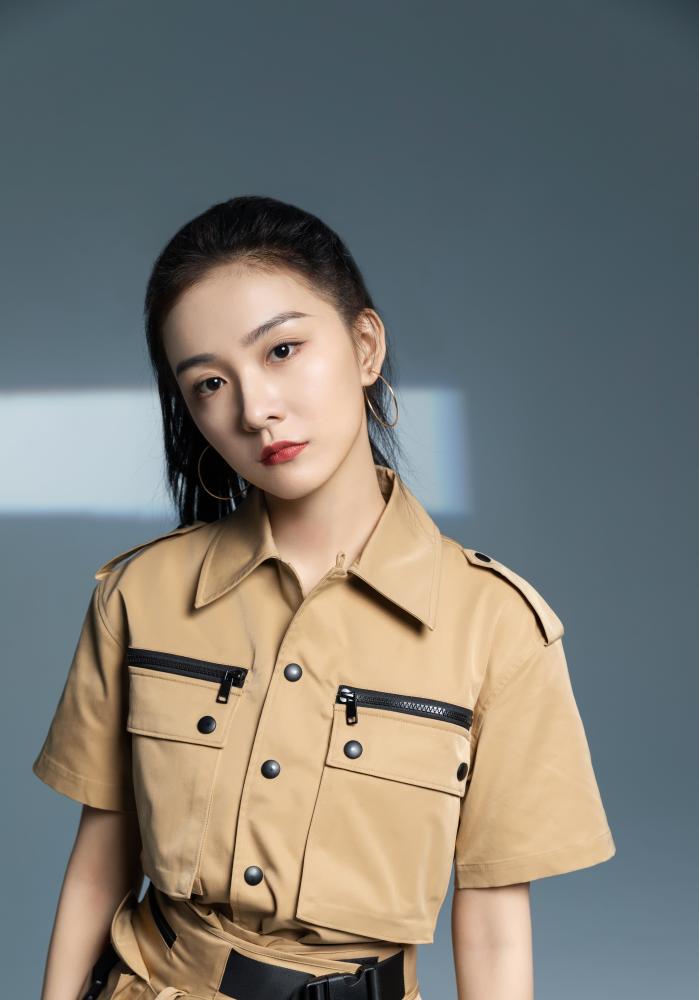 姜瑞佳扫黑风暴里的麦佳