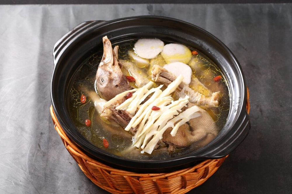 出伏三分补,贴膘正当时,建议"吃3瓜喝3汤",营养健康去秋燥