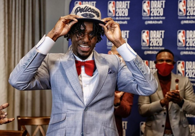 刘易斯 NBA近5年13号秀：4名后卫1位成巨星，一位待检验，希腊中锋成水货