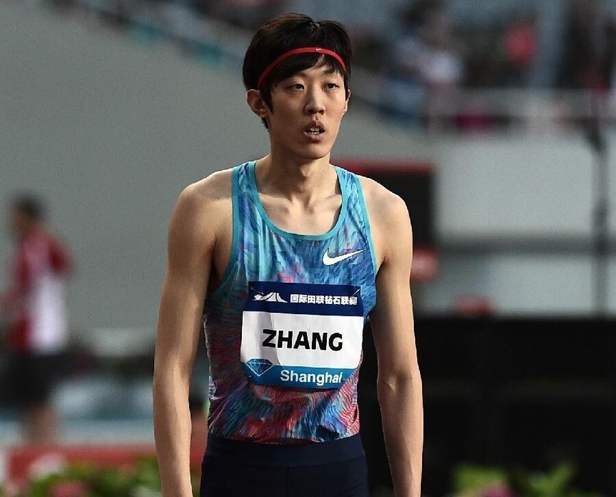 张国伟宣布复出!继续冲击2米4,称会在颁奖台表演"龙吸水"