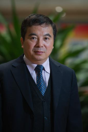 5. 柳恩铭,博士,《论语心读》作者.