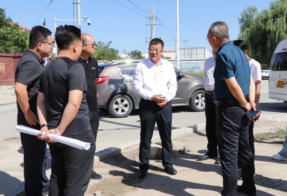 玉泉区委主要领导督导燃煤散烧治理工作