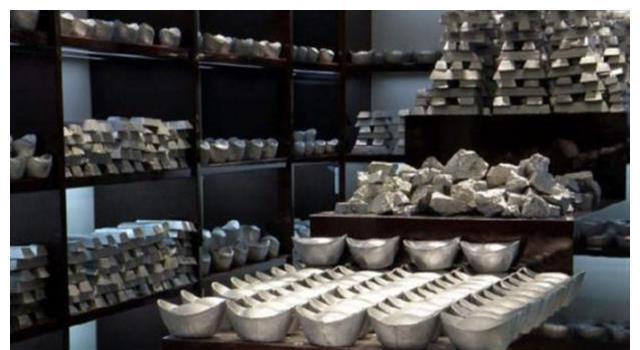 古代银子到底长啥样黑不溜秋全是牙印跟电视剧完全不同