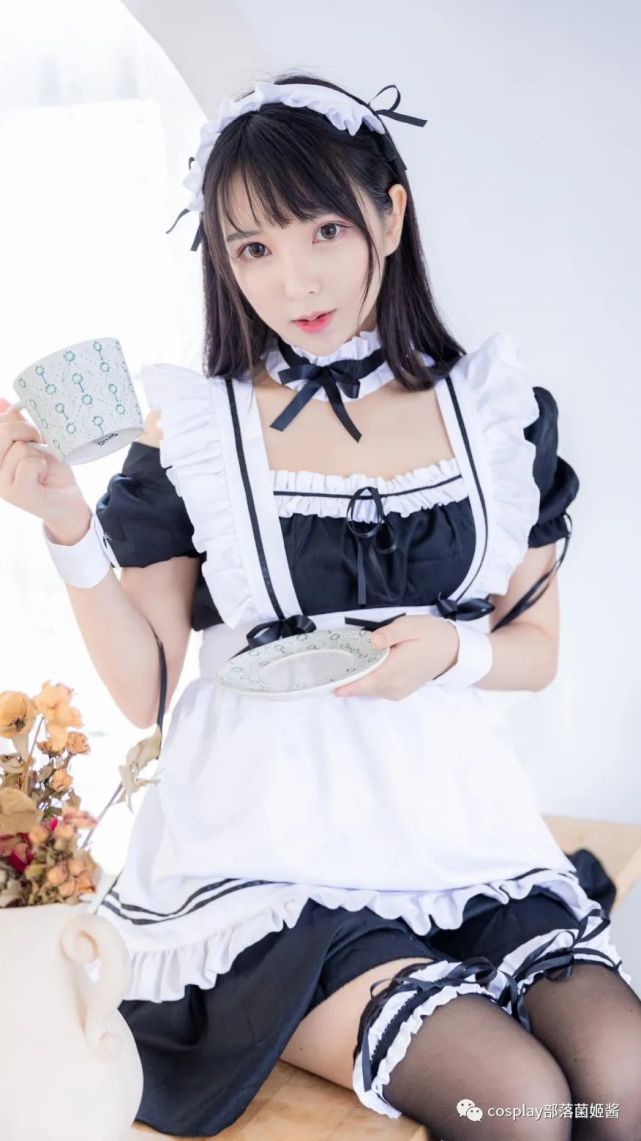 女仆写真:要主动出击哦