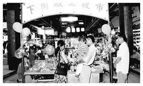 上世纪90年代的下岗潮:那些国企工人下岗后,都去干啥了?