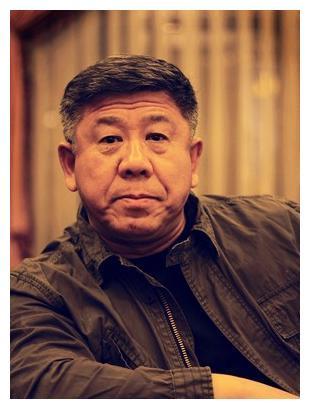 马汉山程煜把片酬叫赃款走路与女导演撞出爱情