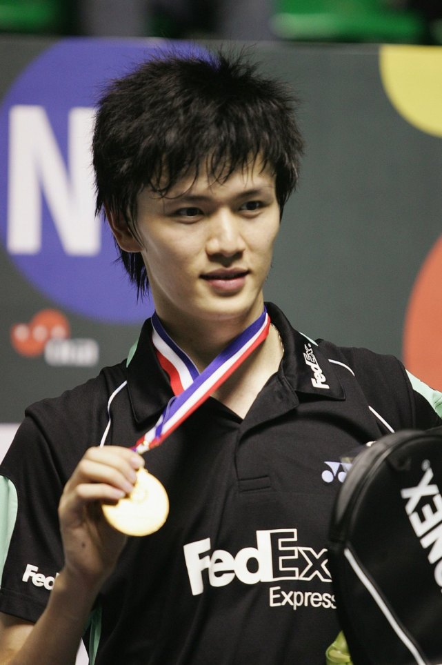 鲍春来的故事:一生之敌是林丹,一生最爱罗雪娟,至今仍单身