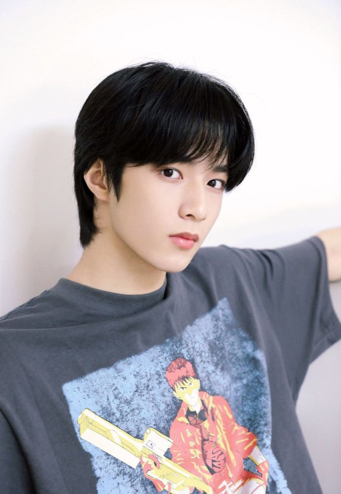 tnt刘耀文语录:耀如星河,稳如泰山