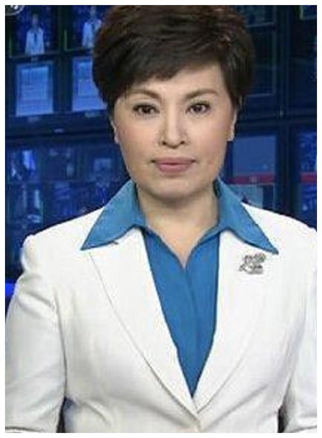 李瑞英:主持28年0失误,儿子坠楼仍咬牙工作,为何遭受网暴