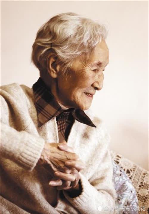 她被称“中科院最美玫瑰”，今一行星以她命名，为祖国奋斗到99岁